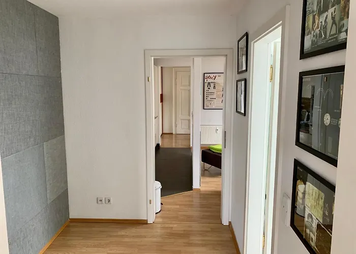 Charmante Dachgeschoss アパート *