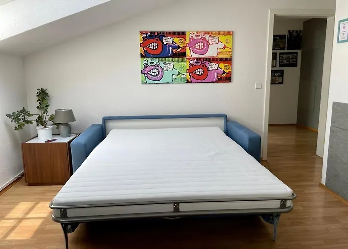 アパート Charmante Dachgeschoss ライプツィヒ