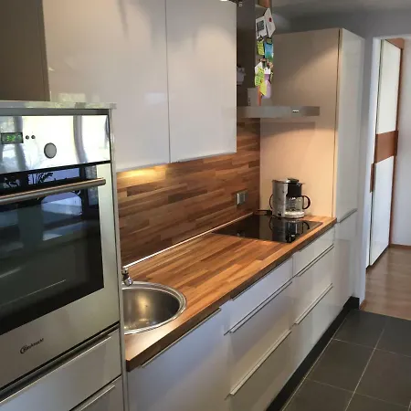 Charmante Dachgeschoss דירה